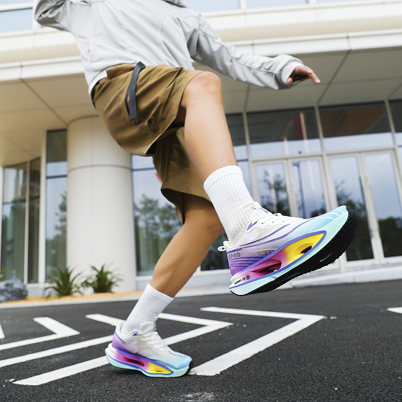 รองเท้ากีฬาผู้ชาย รองเท้าวิ่งแ - Running Gear Ladies บทวิจารณ์และราคา