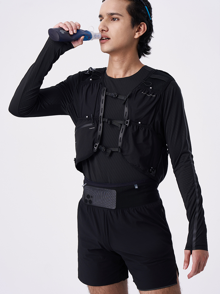 กระเป๋าคาดเอววิ่งสำหรับผู้ชาย  - Running Gear Bag For Men บทวิจารณ์และราคา